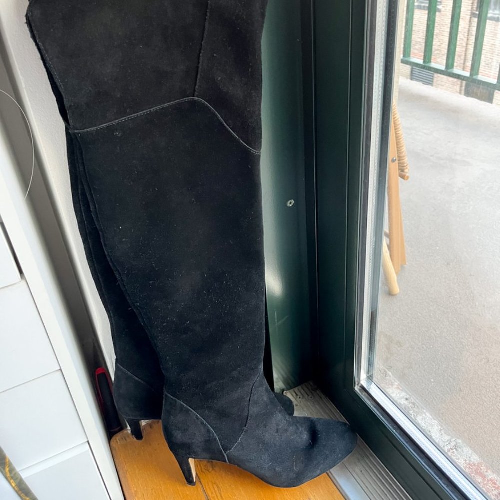 Black Suede Heeled Vince Camuto Over the Knee Boots Size 8